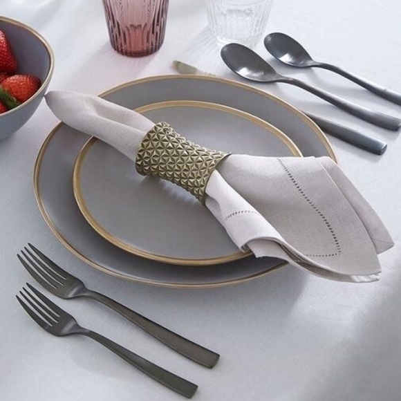 NWOT SFERRA Festival Gray 100% Linen Napkins x 3 - Picture 2 of 8